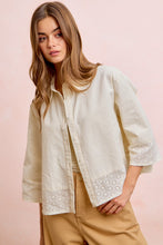 Load image into Gallery viewer, BiBi Eyelet Lace Hem Quarter Sleeve Top in Butter
