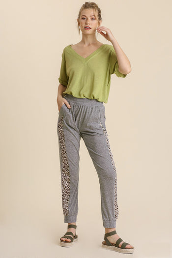 Umgee Animal Print Elastic Waist Jogger Pants with Pockets in Heather Grey