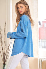 Load image into Gallery viewer, Davi &amp; Dani Textured Knit Button Down Top in Bubble Blue
