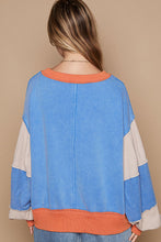 Load image into Gallery viewer, POL Colorblock Mixed Textured Fabric Top in Blue Multi
