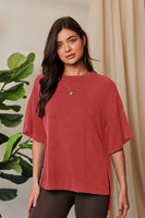 Davi & Dani Solid Color Top in Pink