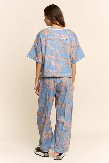Davi & Dani Camo Print Lounge Set in Blue