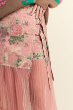 Load image into Gallery viewer, J.nna Contrasting Denim Floral Print and Mesh Midi Skirt in Dusty Pink
