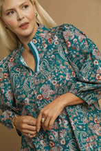 Load image into Gallery viewer, Umgee Mixed Floral Print Top in Teal Mix
