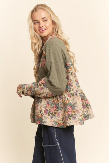Davi & Dani Garden Floral Peplum Top in Floral Jacquard