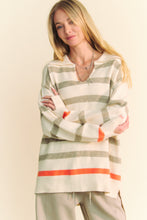 Load image into Gallery viewer, Davi &amp; Dani Striped Loose Fit Collared Sweater in Cream Beige
