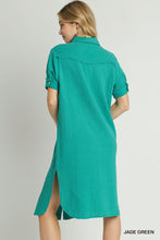Load image into Gallery viewer, Umgee Gauze Midi Dress with Pocket Details and Frayed Trim in Jade Green
