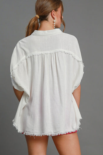 Umgee Linen Blend Top with Frayed Placket in Off White
