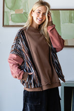 Load image into Gallery viewer, Oli &amp; Hali Mixed Fabric Pullover Sweater Top in Mocha
