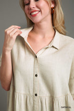 Load image into Gallery viewer, Umgee Linen Blend Collared Button Up Tiered Top in Oatmeal
