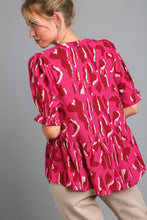 Load image into Gallery viewer, Umgee Multi Color Leopard Print Top in Magenta
