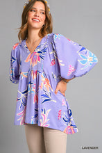Load image into Gallery viewer, Umgee Baby Doll Top with Smocked Shoulder Detail in Lavender
