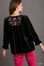 Load image into Gallery viewer, Umgee Velvet Embroidery Top in Black
