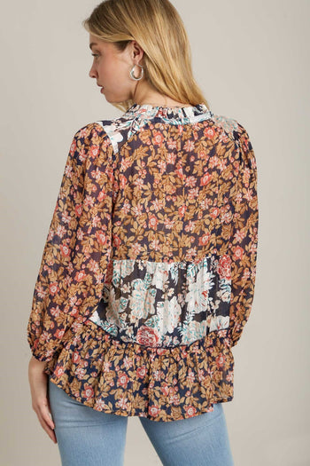 Umgee A-Line Mixed Floral Print Top in Navy