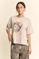 Davi & Dani Blossom Crowned Kitty Top in Beige