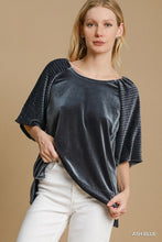 Load image into Gallery viewer, Umgee Textured Velvet Sleeved Top in Ash Blue
