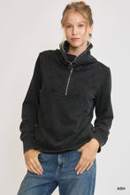 Load image into Gallery viewer, Umgee Mineral Washed Half Zip Up Top in Ash
