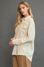 Load image into Gallery viewer, Umgee Linen Blend Half Button Down Top in Oatmeal
