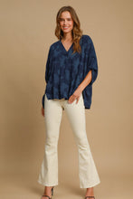 Load image into Gallery viewer, Umgee Floral Burnout Top in Navy
