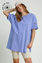 Load image into Gallery viewer, Umgee Rinse Washed Raglan Top in Periwinkle
