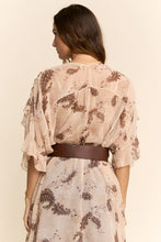 Load image into Gallery viewer, Davi &amp; Dani Printed Chiffon Kimono in Beige
