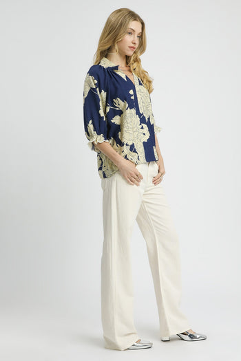 Umgee Bold Peony Floral Print Top in Navy