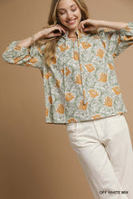 Load image into Gallery viewer, Umgee Abstract Print Puff Sleeve Blouse in Off White Mix
