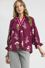 Load image into Gallery viewer, Umgee Exclusive Floral Print Top with Contrasting Stripe Trim in Plum Mix
