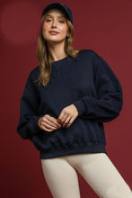 Load image into Gallery viewer, Umgee Cable Knit Pullover Top in Midnight

