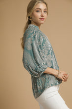Load image into Gallery viewer, Umgee Velvet Damask Print Top in Sage
