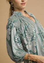 Load image into Gallery viewer, Umgee Velvet Damask Print Top in Sage

