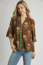 Load image into Gallery viewer, Umgee Floral Print Top in Brown Mix
