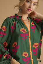 Load image into Gallery viewer, Umgee Floral Print Top in Green Mix
