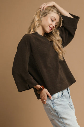 Umgee Solid Color Textured Knit Top in Chocolate