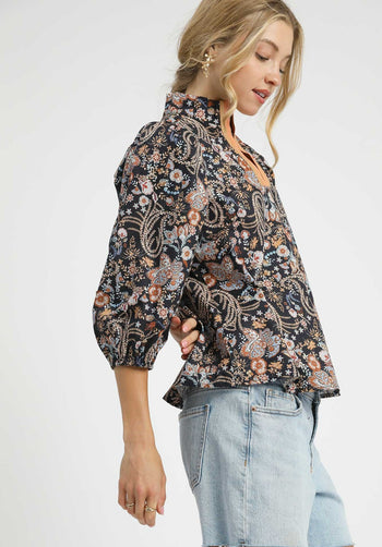 Umgee Mixed Floral Print Top in Black Mix