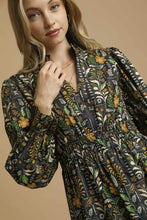 Load image into Gallery viewer, Umgee Exclusive Floral Print Midi Dress in Black Mix
