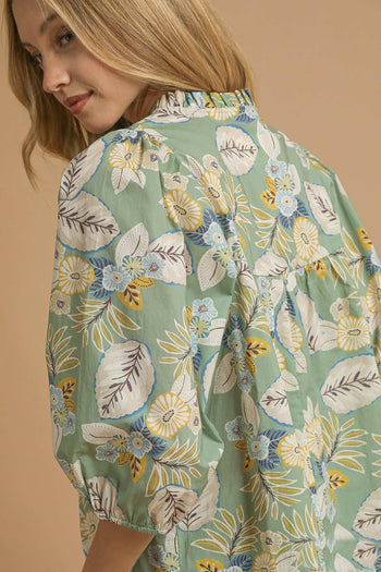 Umgee Mixed Floral Print Top in Sage Mix