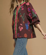 Load image into Gallery viewer, Umgee Mixed Floral Textured Top in Red Brown Mix
