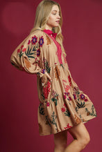 Load image into Gallery viewer, Umgee Mixed Floral Print Mini Dress in Tan Mix
