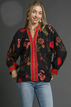Load image into Gallery viewer, Umgee Mandarin Collar Floral Print Top in Black Mix

