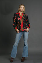 Load image into Gallery viewer, Umgee Mandarin Collar Floral Print Top in Black Mix
