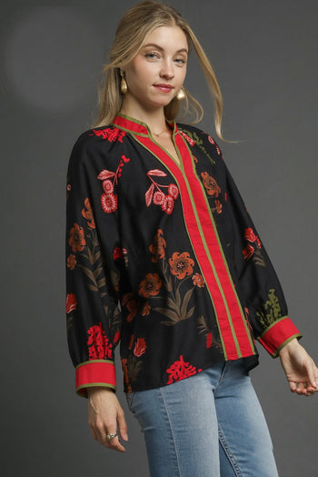 Umgee Mandarin Collar Floral Print Top in Black Mix