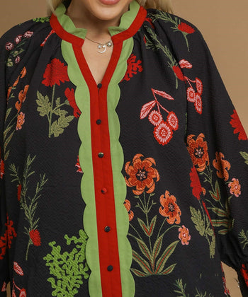 Umgee Mixed Floral Textured Top in Black Mix