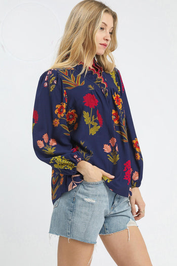 Umgee Flower Print Top with Scalloped Details in Midnight Mix