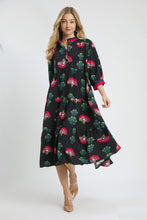Load image into Gallery viewer, Umgee Floral Print Tiered Midi Dress in Black Mix
