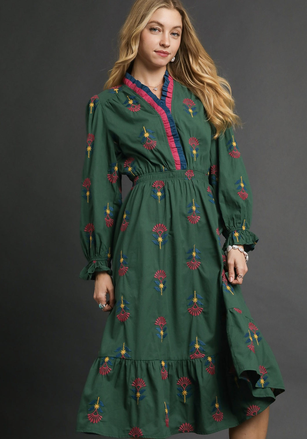 Umgee Boho Floral Embroidered Midi Dress in Hunter Green
