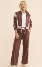 Load image into Gallery viewer, Davi &amp; Dani Color Block Zip Up Jacket in Brown Pink
