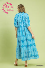 Load image into Gallery viewer, Umgee Vine Stippling Print Maxi Dress in Chambray
