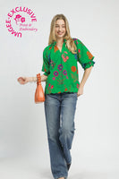 Umgee Exclusive Floral Puff Sleeve Scallop Hem Top in Island Green