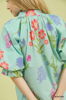 Umgee Exclusive Floral Puff Sleeve Scallop Hem Top in Seafoam